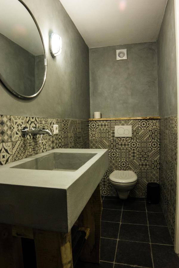B&B Perron 22 Vierlingsbeek Exterior photo